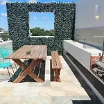 Azura Boutique Hotel