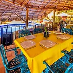 Hotel Plaza Tucanes