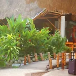 Axkan Palenque, Shows En Vivo & Gastronomia Mar Y Tierra & Travel Agency