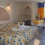 Costa Sol Hotel And Villas