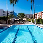 Suites Santa Barbara