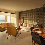 The Fives Oceanfront