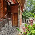 Villa Escondida