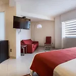 Hotel Puente Real