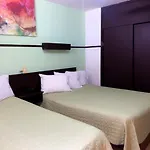 Hotel Trevi