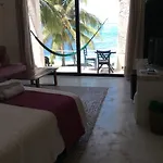 Maria\'S Kan Kin