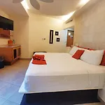 Artisan Family Hotels & Resort Collection Playa Esmeralda