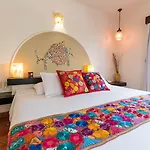 Hotel Riviera Del Sol