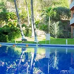 Hotel Castillo Huatulco & Beach Club