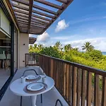 Ocean View Loft In Punta Cocos - D102
