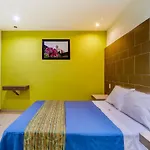 First Inn Hotel & Business
