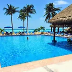 Nautibeach Condos Playa Norte