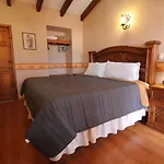 Hotel La Casa De Mama