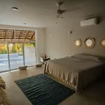 Casa La Bomba