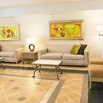 Holiday Inn Express Monterrey Galerias-San Jeronimo By Ihg