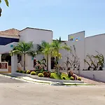 Hotel Suites Villasol