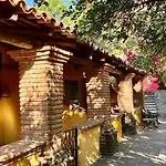 Hotel Rancho Escondito