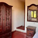 Hotel Rancho Escondito