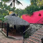 Hotel Rancho Escondito
