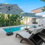 Sunrise Serenity Jacuzzi W Ocean View Beach Access 7 Rooftops Pools