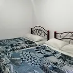 Hostal Maple
