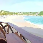 En Renta Toda Una Casa En Puerto Angel Oaxaca Para Un Grupo De Personas