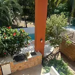 Casa Guadalupe - Big Beach Oasis!