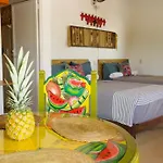 Lalora Hotel & Villas