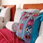 Lalora Hotel & Villas
