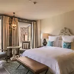 Banyan Tree Puebla
