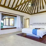 Dk Luxury Ocean Front Villa - Adults Only