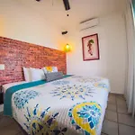 Hotel Suites Nadia Puerto Vallarta