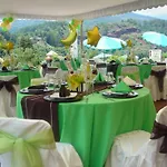 Hotel Pie De La Sierra