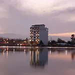 Hotel 9 Manantiales
