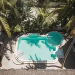 Casa Iguana Holbox - Beachfront Hotel