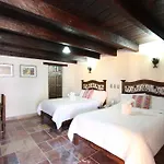 Hotel Plaza San Cristobal Inn
