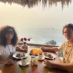 Hotel Luz De Mar \' Right On The Beach