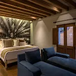Casa Cien Hilos