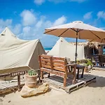 Rustico Lounge-Tipi With Ac In Front Of The Beach