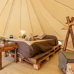 Rustico Lounge-Tipi With Ac In Front Of The Beach