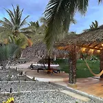 Casa Las Palmas Playa La Saladita