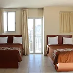 Hotel Casa De Oracion San Jose