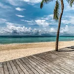 Residences El Faro, Surf 201