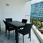 Aria Ocean Frente Ala Playa Alberca Infinita
