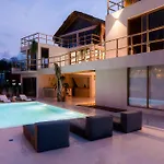 Hostal Xeno