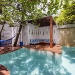 Lula Tulum, A Small Luxury Hotel