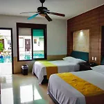 Hotel Maioris La Paz