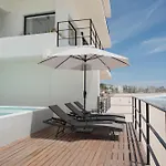 Cabo Break Hotel