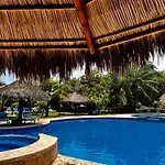 Hotel Hacienda De Melaque