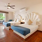 Hotel & Suites El Moro